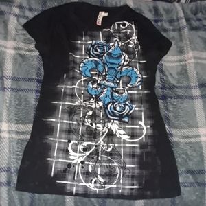 SOLD Cute black fleur de lis printed shirt